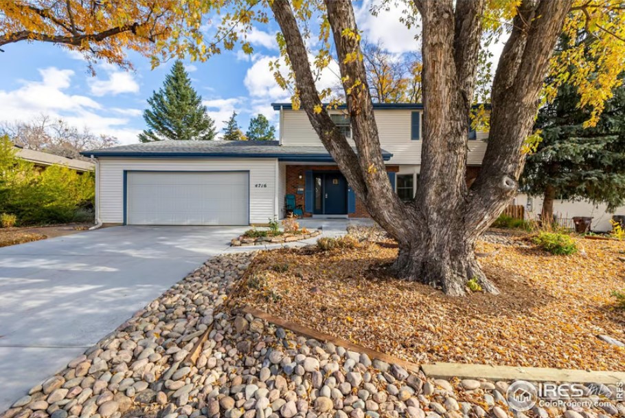 Beautifully Remodeled 6-bedroom, 4-bathroom Gem